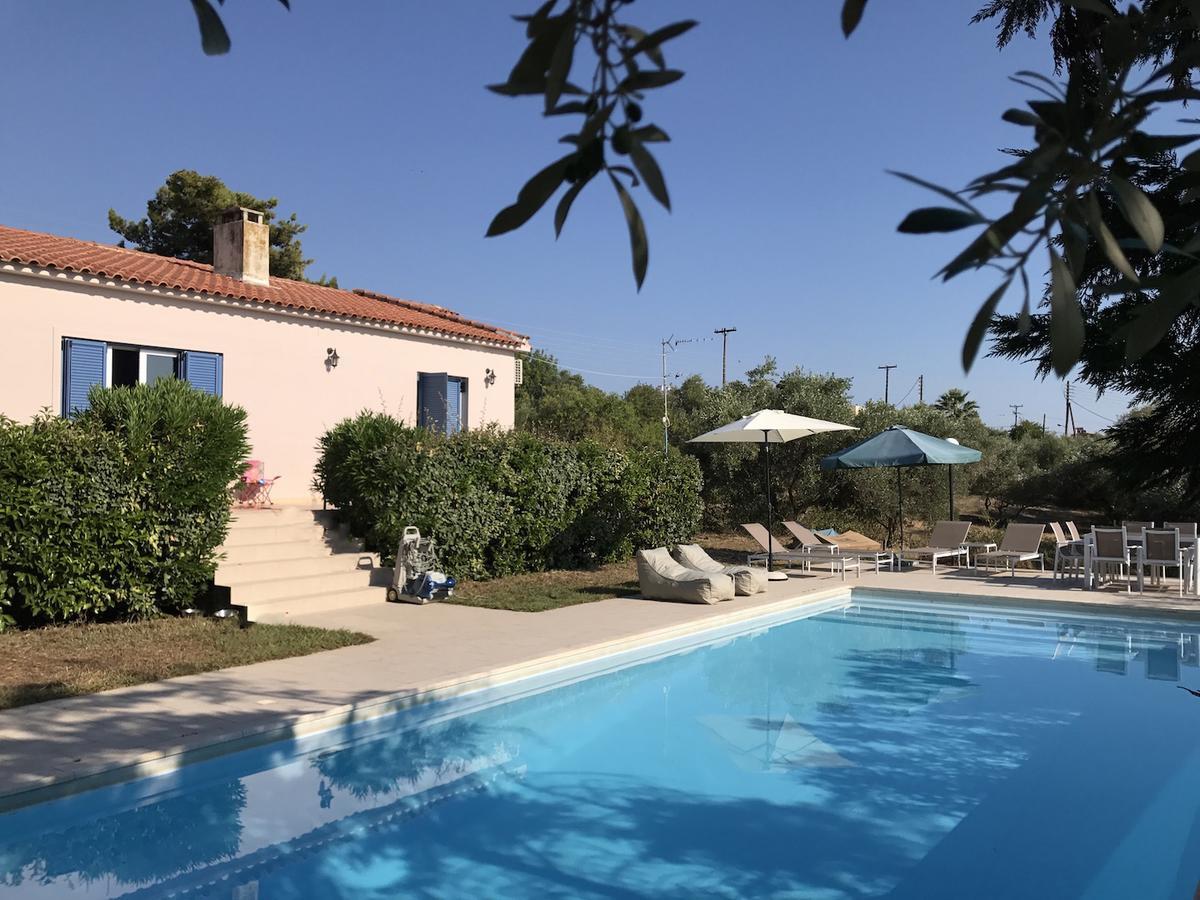 Irimar Retreat Managed By Hilltop Residences Mikrá Mandínia エクステリア 写真